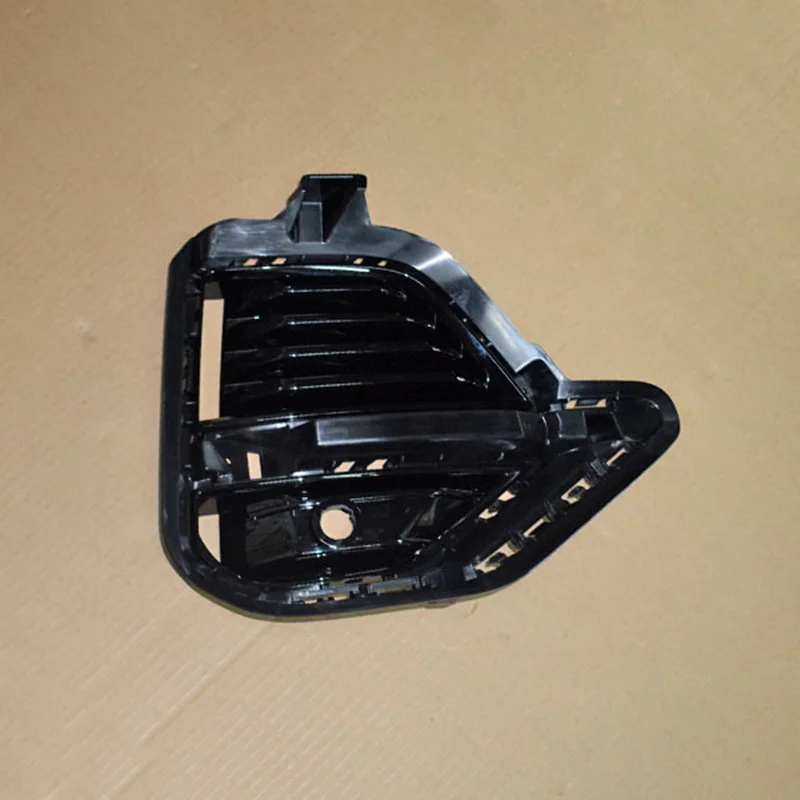 قاب چراغ روز راست تیگو ۸